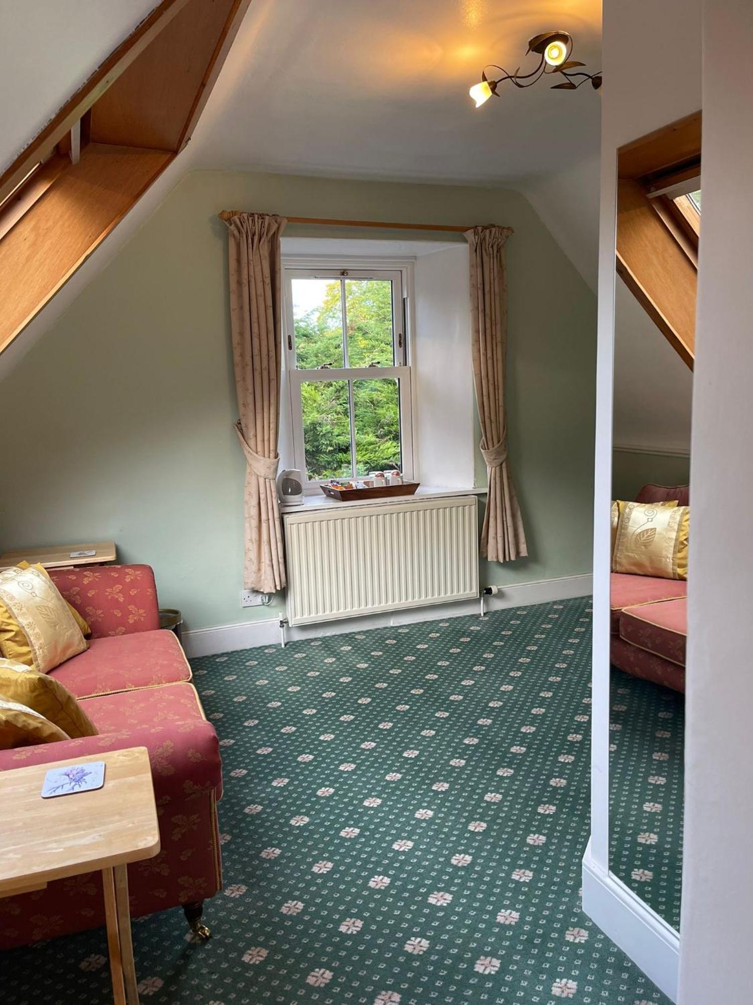 Hotel Ravenscourt House à Grantown-on-Spey Extérieur photo