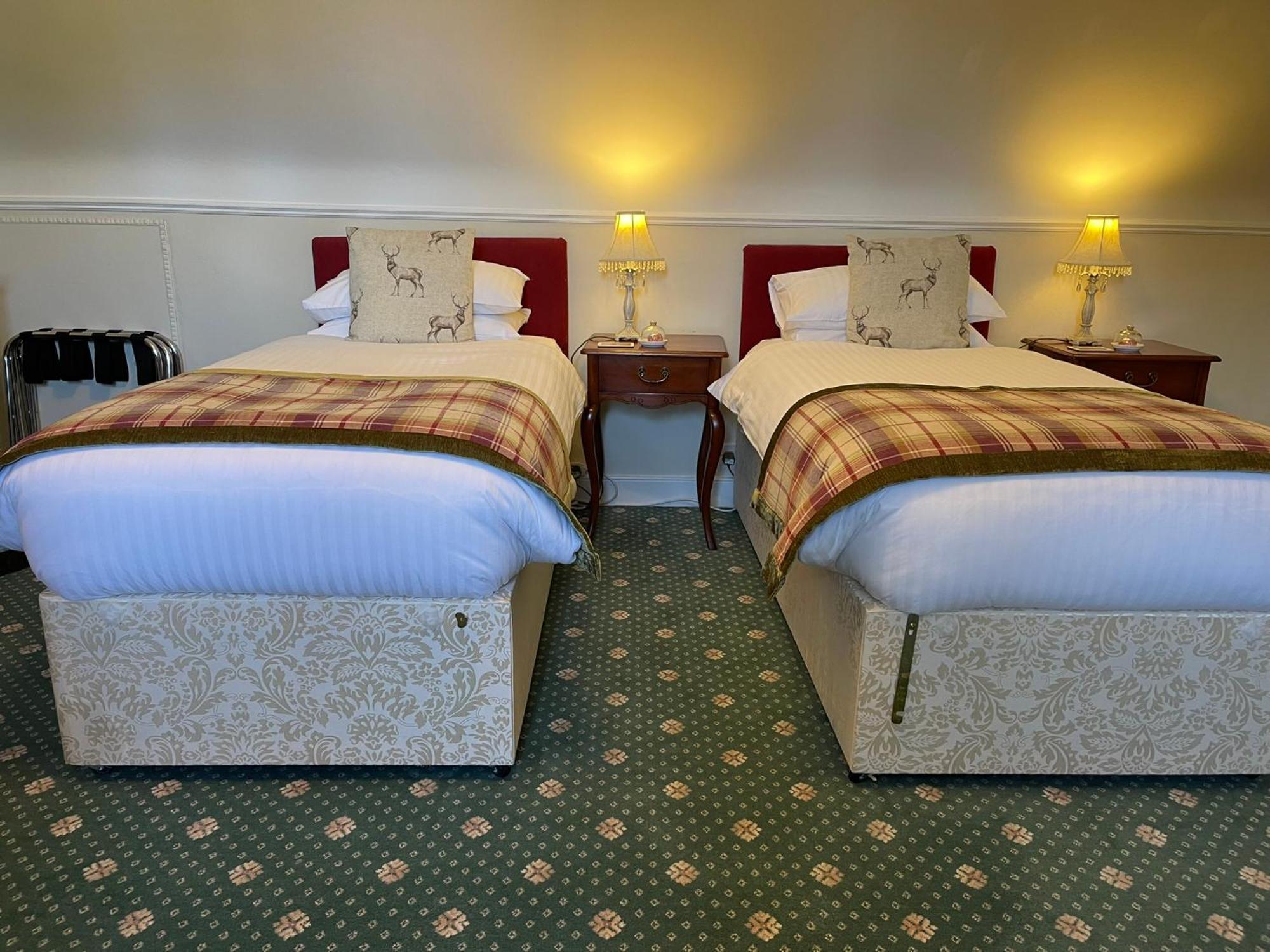 Hotel Ravenscourt House à Grantown-on-Spey Extérieur photo