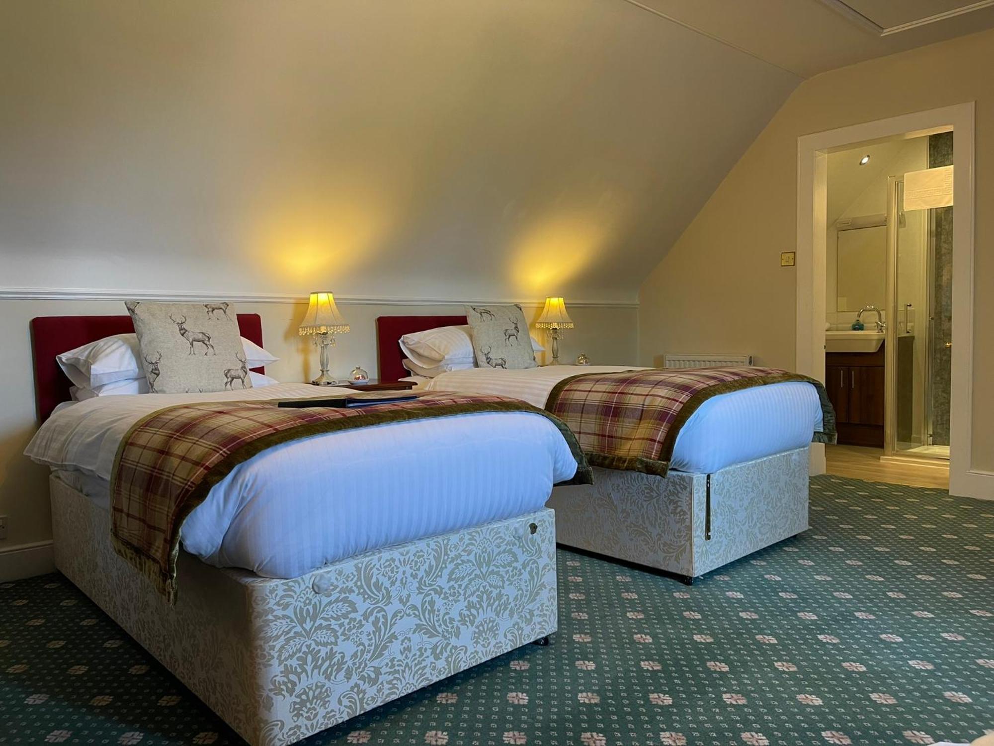 Hotel Ravenscourt House à Grantown-on-Spey Extérieur photo