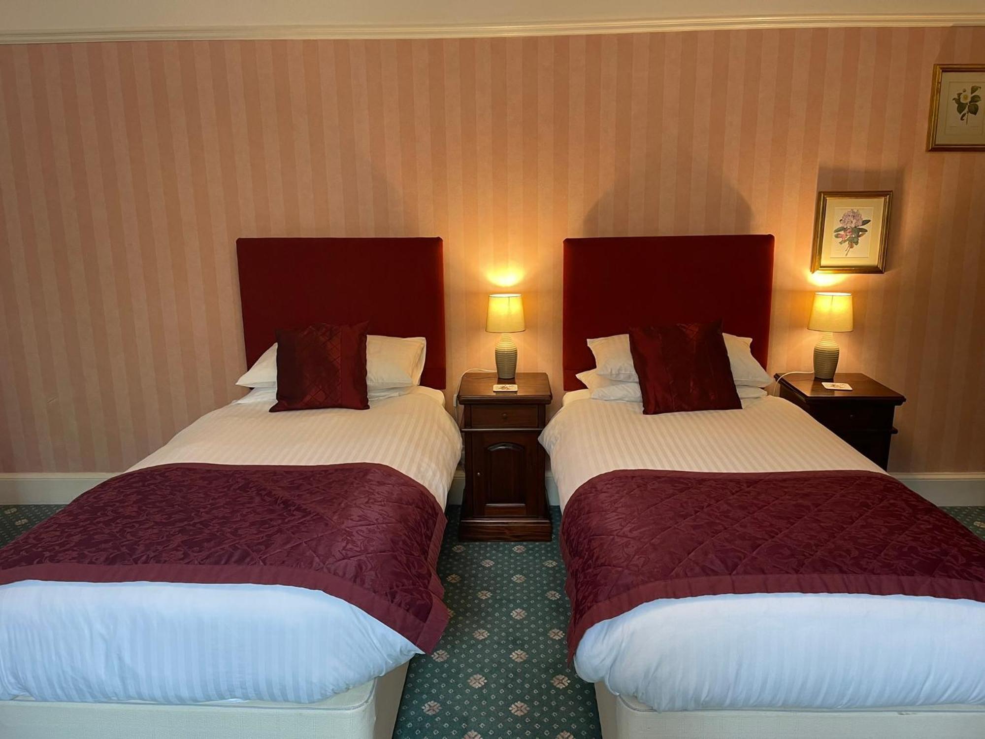 Hotel Ravenscourt House à Grantown-on-Spey Extérieur photo