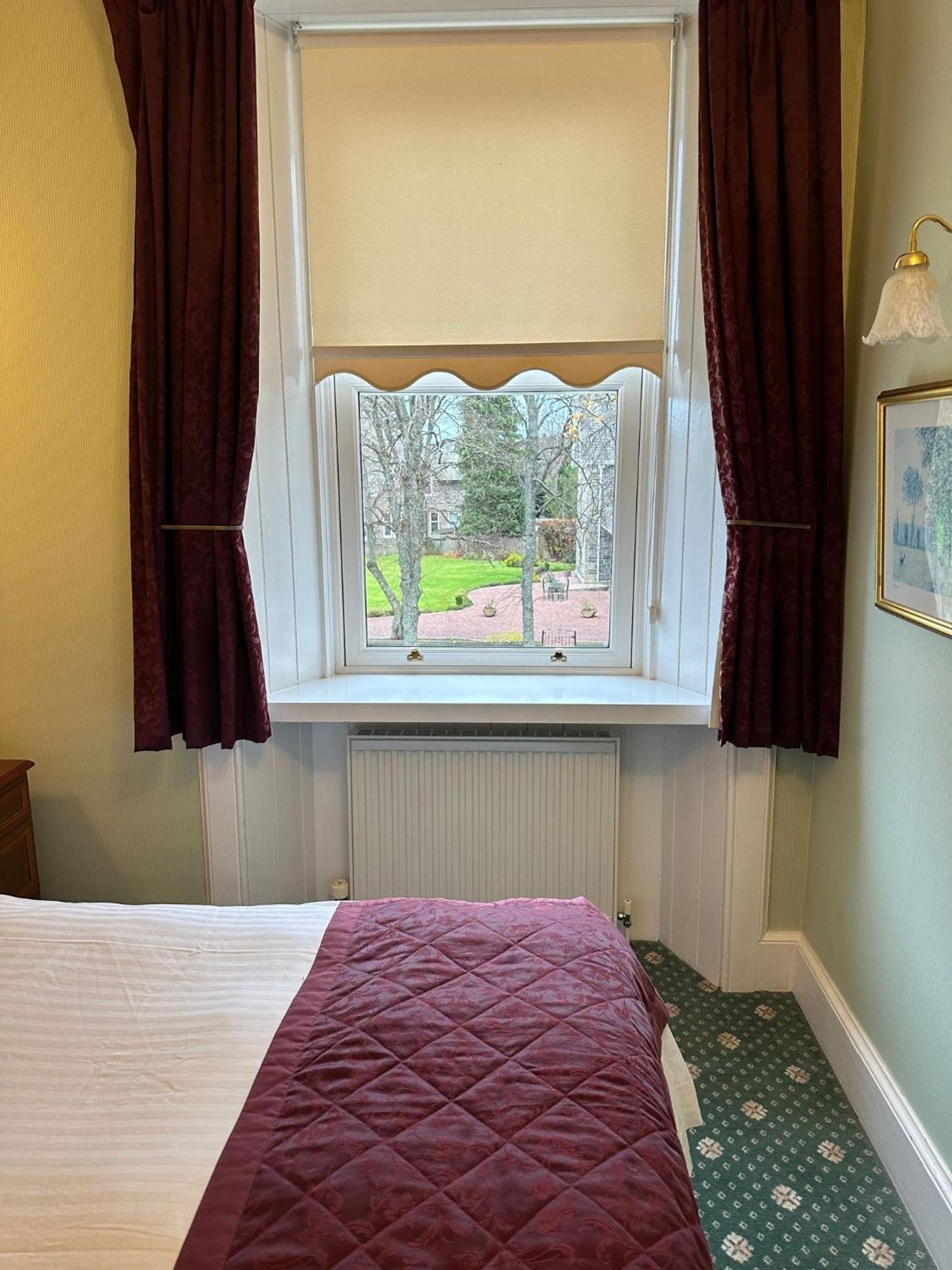 Hotel Ravenscourt House à Grantown-on-Spey Extérieur photo
