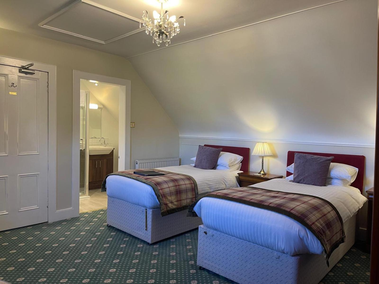 Hotel Ravenscourt House à Grantown-on-Spey Extérieur photo