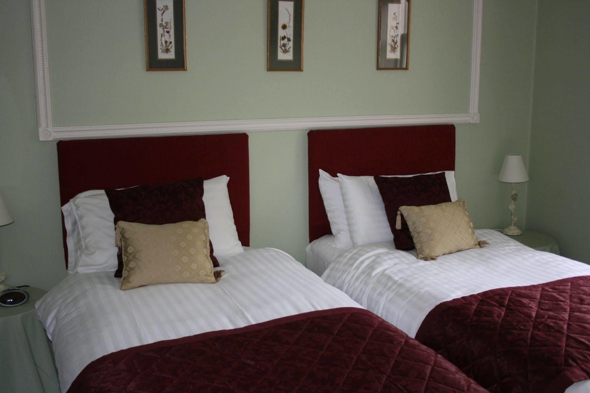 Hotel Ravenscourt House à Grantown-on-Spey Extérieur photo